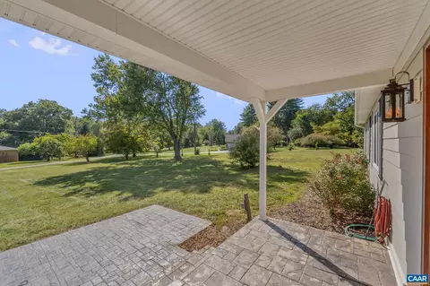 2160 Devonshire Rd, Charlottesville, VA 22901 photo 4