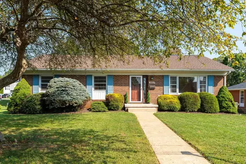 1849 N Talbott Pl N, Waynesboro, VA 22980