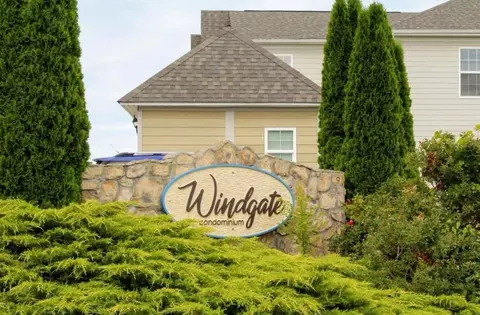 33 Windgate Cir #201, Fishersville, VA 22939