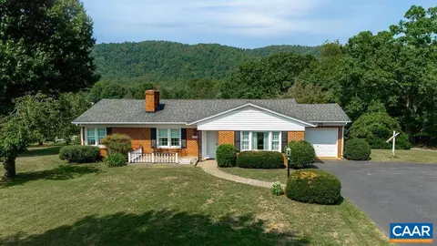 1447 Stevens Cove Rd, Lovingston, VA 22949