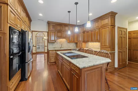 5 Thrush Ct, Palmyra, VA 22963 photo 9