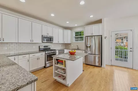 328 Huntley Ave, Charlottesville, VA 22902 photo 16