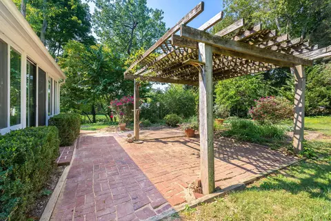 331 Crompton Rd, Waynesboro, VA 22980 photo 36