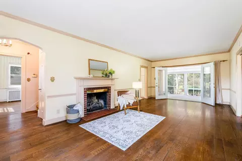 331 Crompton Rd, Waynesboro, VA 22980 photo 9