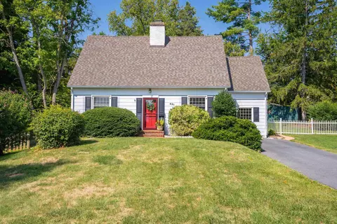 331 Crompton Rd, Waynesboro, VA 22980