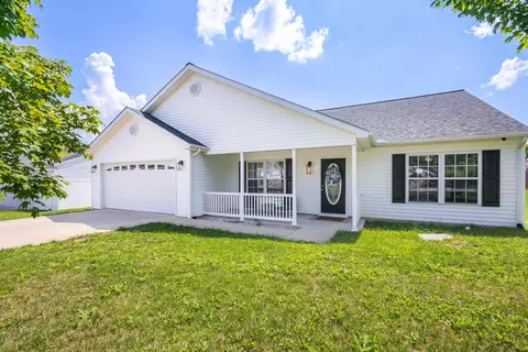 46 Clayton Ct, Weyers Cave, VA 24486