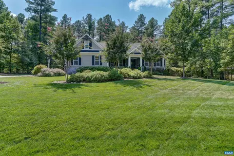 637 Meadow Brook Ln, Troy, VA 22974