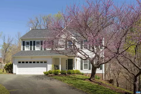1277 Dunlora Dr, Charlottesville, VA 22901
