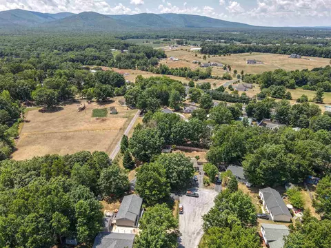4 Canton Ln, Stuarts Draft, VA 24477 photo 26