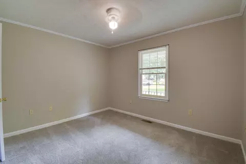 4 Canton Ln, Stuarts Draft, VA 24477 photo 15