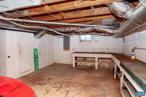 1075 Lyndhurst Rd, Waynesboro, VA 22980 photo 24