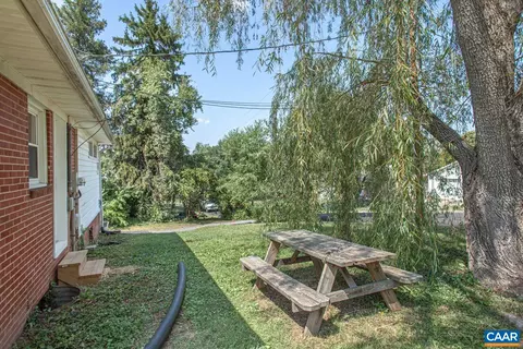 1075 Lyndhurst Rd, Waynesboro, VA 22980 photo 30