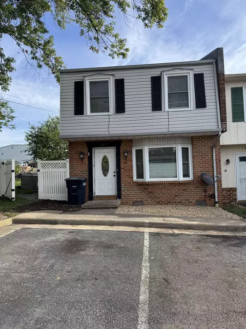 162 South Ave, Harrisonburg, VA 22801