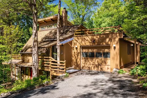 1150 Lincolnshire Dr, Harrisonburg, VA 22802