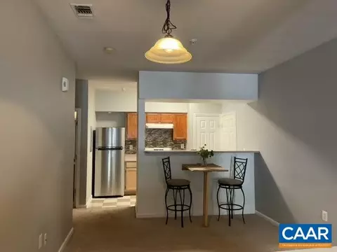 1055 Weybridge Ct #201, Charlottesville, VA 22901