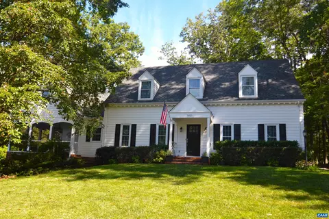 1821 Hearthglow Ln, Charlottesville, VA 22901