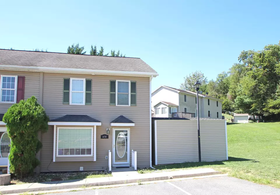  430 Freedom Ct, Harrisonburg, VA 22801 photo 1