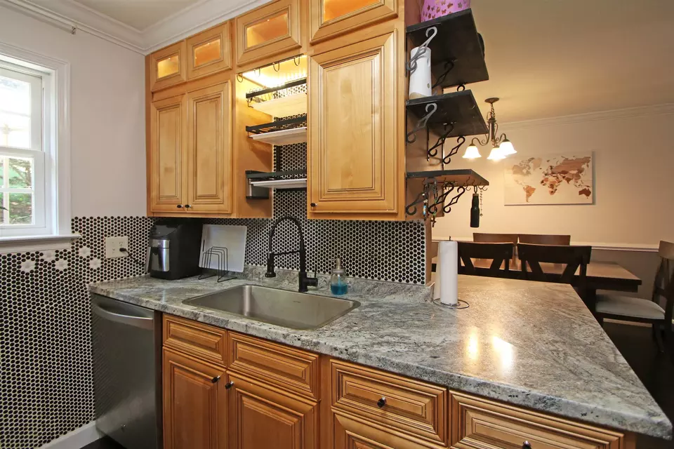  430 Freedom Ct, Harrisonburg, VA 22801 photo 9