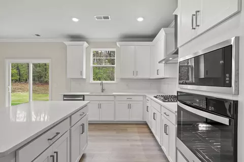 118 Jaspers Ln, Stuarts Draft, VA 24477 photo 8