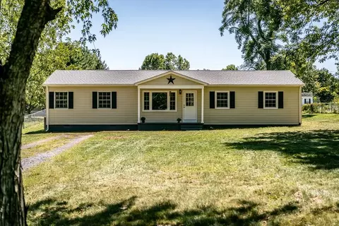 440 Dry Branch Rd, Churchville, VA 24421