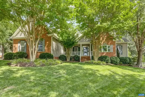 53 Doris Dr, Ruckersville, VA 22968