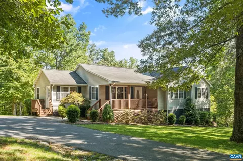 507 Truslows Ln, Nellysford, VA 22958