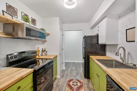 117 Turtle Creek Rd #6, Charlottesville, VA 22901