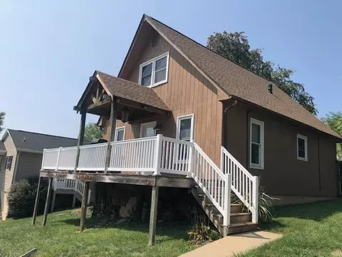 304 Hamrick St, Staunton, VA 24401