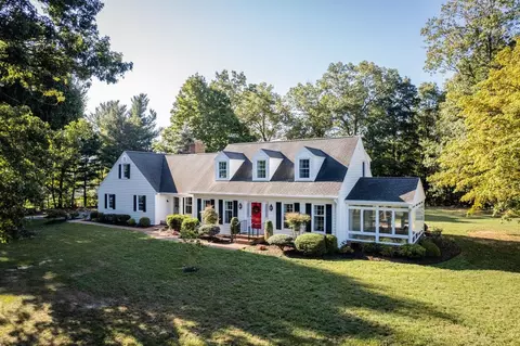 2992 Lawyer Rd, Mcgaheysville, VA 22840