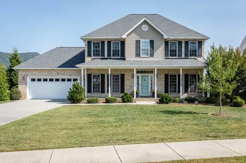 99 Jessica Dr, Penn Laird, VA 22846