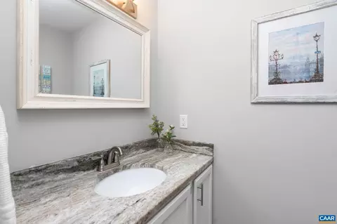 326 Squirrel Path, Charlottesville, VA 22901 photo 12