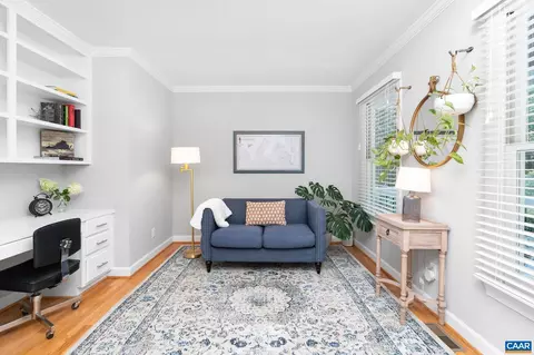 326 Squirrel Path, Charlottesville, VA 22901 photo 3