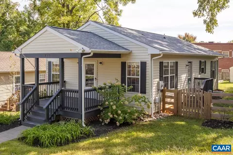 717 Elm St, Charlottesville, VA 22903