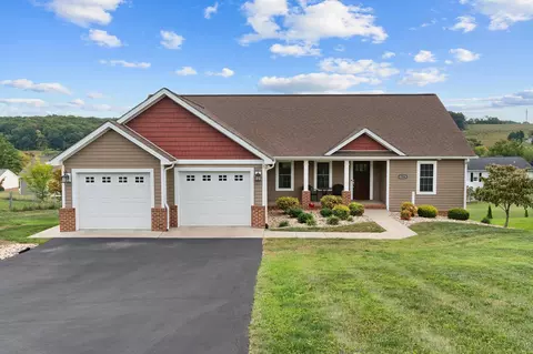 794 Old Greenville Rd, Staunton, VA 24401