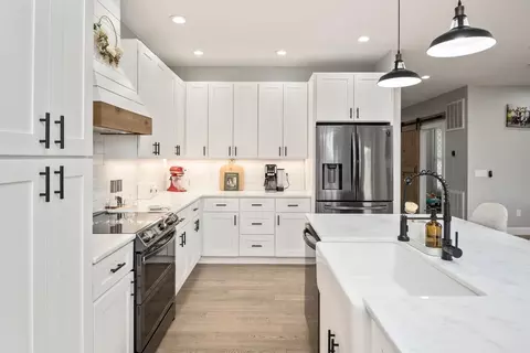 303 Bartley St, Dayton, VA 22821 photo 7