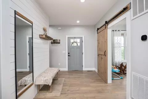303 Bartley St, Dayton, VA 22821 photo 6