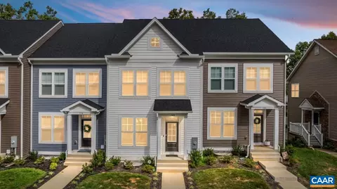 348 Lake Front Dr #1002, Mineral, VA 23117