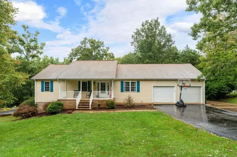 260 Beagle Gap Run, Waynesboro, VA 22980