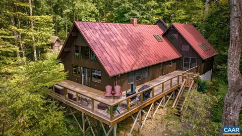 4496 Weakley Hollow Rd, Syria, VA 22743