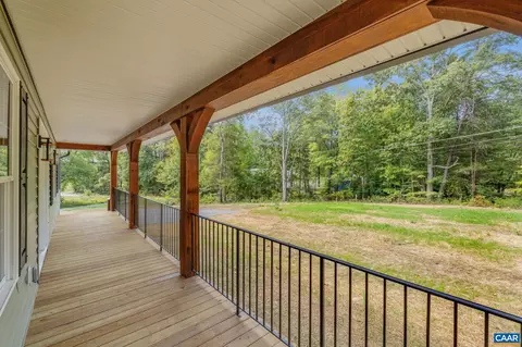 344 George James Loop, Radiant, VA 22732 photo 12