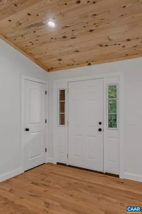 344 George James Loop, Radiant, VA 22732 photo 30