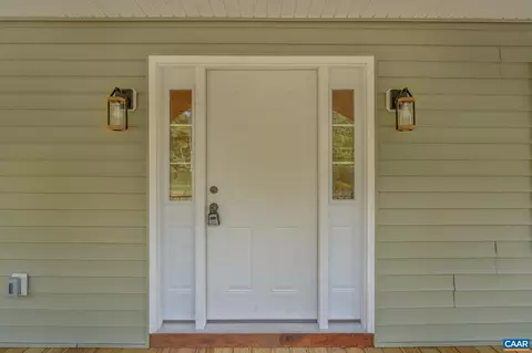 344 George James Loop, Radiant, VA 22732 photo 10