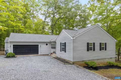29 Turkeysag Trl, Palmyra, VA 22963