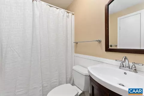 433 Three Ridges Condos, Roseland, VA 22967 photo 16