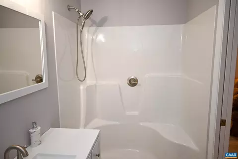 9 Sassafras Rd, Palmyra, VA 22963 photo 27