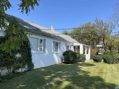 910 Old Rixeyville Rd, Culpeper, VA 22701