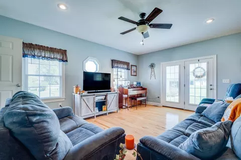 151 Dandy Ave, Broadway, VA 22815 photo 29
