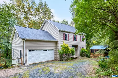 2211 Westover Cir, Charlottesville, VA 22901