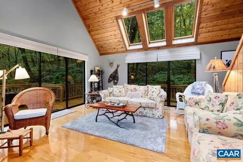 314 Shamokin Springs Trl, Roseland, VA 22967