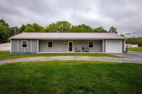 232 Old Back Rd, Raphine, VA 24472 photo 2